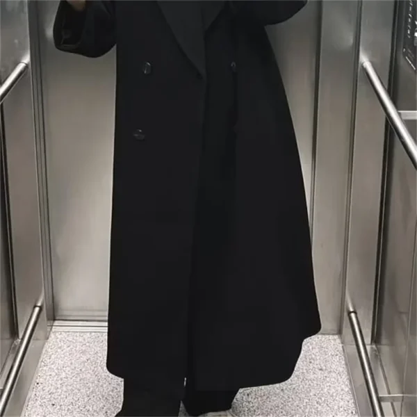 Women's Old Money Loose Long Coat - Image 3