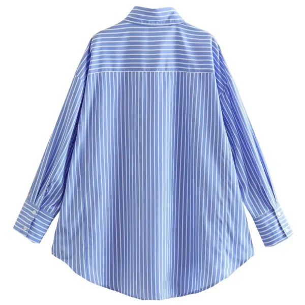 Women’s Loose-Fit Old Money Shirt - Image 3